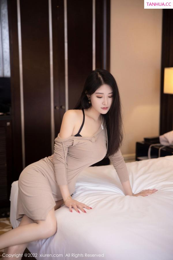   [XiuRen]高清写真图 2022.12.06 No.5955 司柠 丝袜美腿第7张图片